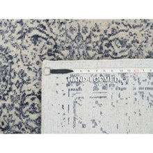 Load image into Gallery viewer, 9&#39;1&quot;x12&#39; Hand Loomed Light Gray Fine Jacquard With Erased Design Wool And Art Silk Oriental Rug FWR379536