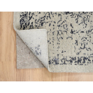 10'1"x10'1" Fine Jacquard with Erased Design Wool and Plant Based Silk Hand Loomed Light Gray Oriental Square Rug FWR379656