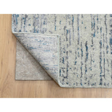 Load image into Gallery viewer, 12&#39;x18&#39; Light Gray Fine Jacquard Modern Wool And Art Silk Hand Loomed Oriental Oversized Rug FWR379812