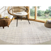 Load image into Gallery viewer, 11&#39;9&quot;x11&#39;9&quot; Tone On Tone Repetitive Curvilinear Design Hand Knotted Undyed Natural Wool Ivory Oriental Round Rug FWR380274