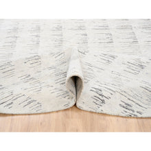 Load image into Gallery viewer, 11&#39;9&quot;x11&#39;9&quot; Tone On Tone Repetitive Curvilinear Design Hand Knotted Undyed Natural Wool Ivory Oriental Round Rug FWR380274