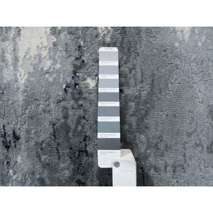 4'1"x6' Gray With Touches Of Ivory Abstract Design Wool And Silk Hand Knotted Oriental Rug FWR380772