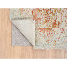 Load image into Gallery viewer, 2&#39;6&quot;x8&#39; Pink Persian Erased Medallion Design Wool And Pure Silk Hand Knotted Oriental Runner Rug FWR380778