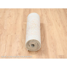 Load image into Gallery viewer, 2&#39;6&quot;x8&#39; Pink Persian Erased Medallion Design Wool And Pure Silk Hand Knotted Oriental Runner Rug FWR380778