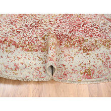 Load image into Gallery viewer, 9&#39;8&quot;x9&#39;8&quot; Wool And Pure Silk Hand Knotted Pink Persian Erased Medallion Design Oriental Round Rug FWR380808