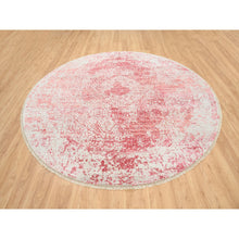 Load image into Gallery viewer, 8&#39;9&quot;x8&#39;9&quot; Ivory With Touches Of Pink Wool And Pure Silk Hand Knotted Broken Persian Design Oriental Round Rug FWR380814