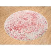 Load image into Gallery viewer, 8&#39;9&quot;x8&#39;9&quot; Ivory With Touches Of Pink Wool And Pure Silk Hand Knotted Broken Persian Design Oriental Round Rug FWR380814
