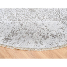 Load image into Gallery viewer, 11&#39;9&quot;x11&#39;9&quot; Hand Knotted Silver Gray Broken Persian Design Wool and Pure Silk Oriental Round Rug FWR380862
