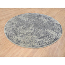 Load image into Gallery viewer, 10&#39;x10&#39; Gray Fine Jacquard With Erased Design Wool And Plant Based Silk Hand Loomed Oriental Round Rug FWR381024