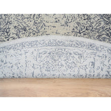 Load image into Gallery viewer, 10&#39;x10&#39; Gray Fine Jacquard With Erased Design Wool And Plant Based Silk Hand Loomed Oriental Round Rug FWR381024