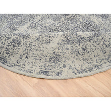 Load image into Gallery viewer, 10&#39;x10&#39; Gray Fine Jacquard With Erased Design Wool And Plant Based Silk Hand Loomed Oriental Round Rug FWR381024