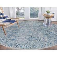 Load image into Gallery viewer, 12&#39;x12&#39; Hand Loomed Gray Fine Jacquard With Sickle Leaf Design Wool And Plant Based Silk Oriental Round Rug FWR381036