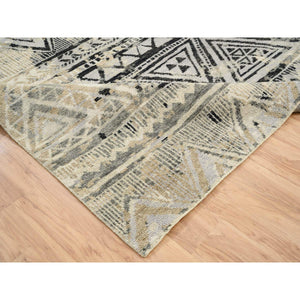9'1"x12' Gray, Supple Collection Erased Ethnic Geometric Design, Pure Wool Thick And Plush Hand Knotted, Oriental Rug FWR383250