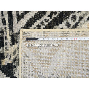 9'1"x12' Gray, Supple Collection Erased Ethnic Geometric Design, Pure Wool Thick And Plush Hand Knotted, Oriental Rug FWR383250