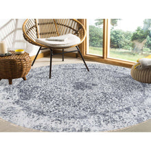 Load image into Gallery viewer, 7&#39;10&quot;x7&#39;10&quot; Silver Gray, Erased Persian Design, Wool And Pure Silk Hand Knotted, Round Oriental Rug FWR384516
