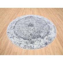 Load image into Gallery viewer, 7&#39;10&quot;x7&#39;10&quot; Silver Gray, Erased Persian Design, Wool And Pure Silk Hand Knotted, Round Oriental Rug FWR384516