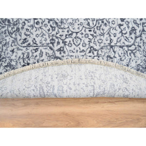 7'10"x7'10" Silver Gray, Erased Persian Design, Wool And Pure Silk Hand Knotted, Round Oriental Rug FWR384516