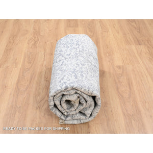 7'10"x7'10" Silver Gray, Erased Persian Design, Wool And Pure Silk Hand Knotted, Round Oriental Rug FWR384516