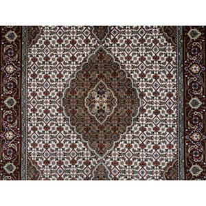 4'x6'1" Ivory Hand Knotted Tabriz Mahi with Fish Medallion Design Natural Wool ad Silk 175 KPSI Oriental Rug FWR384732
