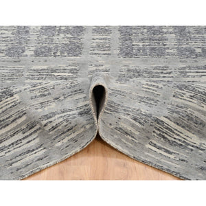 8'2"x8'2" Light Gray Hand Knotted Modern Criss Cross Erased Design Hand Spun Undyed Natural Wool Square Oriental Rug FWR385398