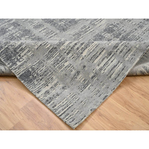 8'2"x8'2" Light Gray Hand Knotted Modern Criss Cross Erased Design Hand Spun Undyed Natural Wool Square Oriental Rug FWR385398