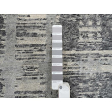 Load image into Gallery viewer, 8&#39;2&quot;x8&#39;2&quot; Light Gray Hand Knotted Modern Criss Cross Erased Design Hand Spun Undyed Natural Wool Square Oriental Rug FWR385398
