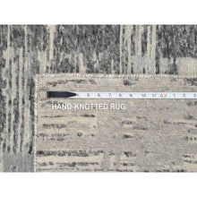 Load image into Gallery viewer, 8&#39;2&quot;x8&#39;2&quot; Light Gray Hand Knotted Modern Criss Cross Erased Design Hand Spun Undyed Natural Wool Square Oriental Rug FWR385398