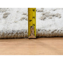 Load image into Gallery viewer, 8&#39;3&quot;x8&#39;3&quot; Gray, Broken Persian Design, Hand Knotted Wool And Pure Silk, Square Oriental Rug FWR385926