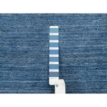 Load image into Gallery viewer, 10&#39;x10&#39; Denim Blue, Hand Loomed, Modern Design, Tone on Tone, Soft Wool, Round Oriental Rug FWR387420