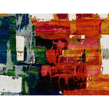 Load image into Gallery viewer, 8&#39;9&quot;x8&#39;9&quot; Colorful, Wool and Sari Silk, Hand Knotted, Modern Abstract Motifs Painter&#39;s Brush Strokes, Round Oriental Rug FWR387990