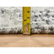 Load image into Gallery viewer, 6&#39;x11&#39;10&quot; Light Gray, Hand Spun Undyed Natural Wool, Hand Knotted, Modern Design, Gallery Size Runner Oriental Rug FWR388128