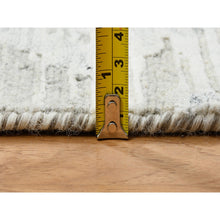 Load image into Gallery viewer, 5&#39;1&quot;x7&#39;3&quot; Light Gray, Modern Design, Hand Spun Undyed Natural Wool, Hand Knotted, Oriental Rug FWR388194