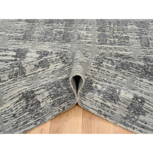 9'2"x11'10" Light Gray, Modern Criss Cross Erased Design, Hand Spun Undyed Natural Wool, Hand Knotted, Oriental Rug FWR388224