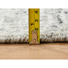 Load image into Gallery viewer, 2&#39;7&quot;x6&#39; Light Gray, Hand Spun Undyed Natural Wool, Hand Knotted, Modern Design, Runner Oriental Rug FWR388230