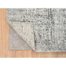 Load image into Gallery viewer, 2&#39;6&quot;x6&#39; Light Gray, Modern Design, Hand Spun Undyed Natural Wool, Hand Knotted, Runner Oriental Rug FWR388242