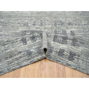 13'10"x20'2" Light Gray, Hand Spun Undyed Natural Wool, Hand Knotted, Modern Criss Cross Erased Design, Oversized Oriental Rug FWR388290