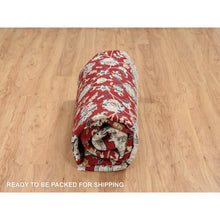 Load image into Gallery viewer, 9&#39;1&quot;x9&#39;1&quot; Cherry Red, Hand Knotted Nain With All Over Flower Design, 250 Kpsi Wool, Round Oriental Rug FWR388368