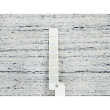 Load image into Gallery viewer, 5&#39;x7&#39; Ivory, Hand Loomed Plain Modern Striae Design, Soft Pile Extra Soft Wool, Oriental Rug FWR388674