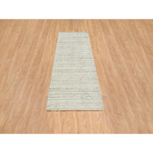 Load image into Gallery viewer, 2&#39;6&quot;x7&#39;10&quot; Beige, Hand Loomed, Variegated Textured Modern Design Natural Wool, Runner Oriental Rug FWR388956