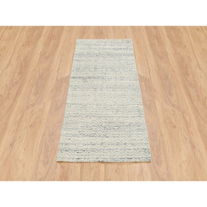 2'6"x6' Beige, Hand Loomed Variegated Textured Modern Design, Organic Wool, Runner Oriental Rug FWR389040