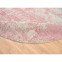 Load image into Gallery viewer, 10&#39;x10&#39; Rose Pink, Wool And Art Silk Jacquard Hand Loomed, All Over Design, Round Oriental Rug FWR389052
