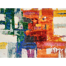 Load image into Gallery viewer, 5&#39;x5&#39; Colorful, Modern Abstract Motifs with Painter&#39;s Brush Strokes, Wool and Sari Silk Hand Knotted, Round Oriental Rug FWR389436