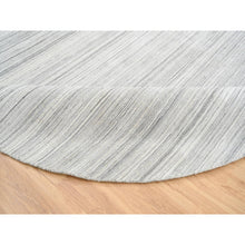 Load image into Gallery viewer, 9&#39;9&quot;x9&#39;9&quot; Platinum Gray and Cream, Plain Hand Loomed Undyed Natural Wool, Modern Design Thick and Plush, Round Oriental Rug FWR389880