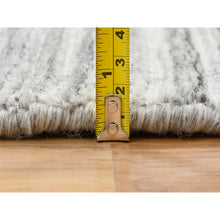 Load image into Gallery viewer, 8&#39;x8&#39; Platinum Gray And Cream, Modern Design Thick And Plush, Plain Hand Loomed Undyed Natural Wool, Round Oriental Rug FWR389892