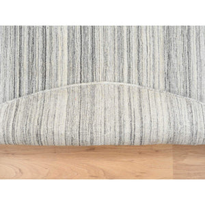 5'10"x5'10" Platinum Gray And Cream, Plain Hand Loomed Undyed Natural Wool, Modern Design Thick And Plush, Round Oriental Rug FWR389904