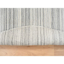Load image into Gallery viewer, 5&#39;10&quot;x5&#39;10&quot; Platinum Gray And Cream, Plain Hand Loomed Undyed Natural Wool, Modern Design Thick And Plush, Round Oriental Rug FWR389904