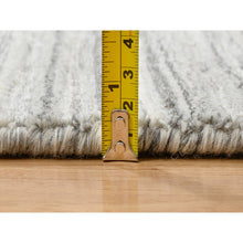 Load image into Gallery viewer, 6&#39;x6&#39; Platinum Gray And Cream, Modern Design Thick And Plush, Plain Hand Loomed Undyed Natural Wool, Square Oriental Rug FWR389916