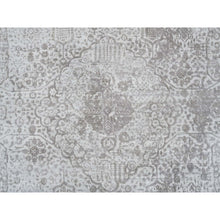 Load image into Gallery viewer, 10&#39;x10&#39; Gray, Broken Persian Design, Hand Knotted Wool And Pure Silk, Square Oriental Rug FWR390096
