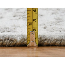 Load image into Gallery viewer, 10&#39;x10&#39; Gray, Broken Persian Design, Hand Knotted Wool And Pure Silk, Square Oriental Rug FWR390096