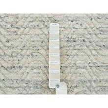 Load image into Gallery viewer, 2&#39;5&quot;x12&#39; Beige, Variegated Textured Modern Design, Hand Loomed Natural Wool, Runner Oriental Rug FWR390246